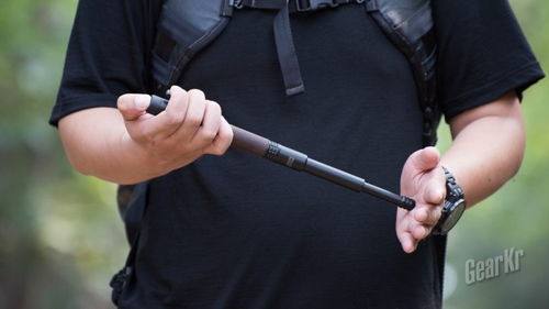 給朋友推薦防身用品,結果自己買了一根甩棍回來