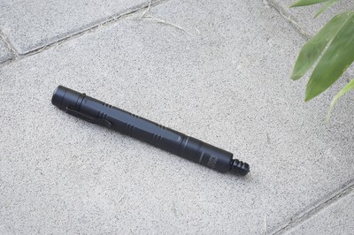 害人之心不可有,防備之器不可無!弘安保羅&ldquo;俠客&rdquo;機械甩棍體驗